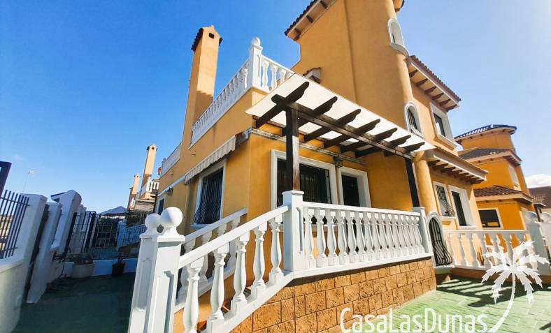 Townhouse / Semi-detached - Wiederverkauf - Ciudad Quesada - Lo Marabú