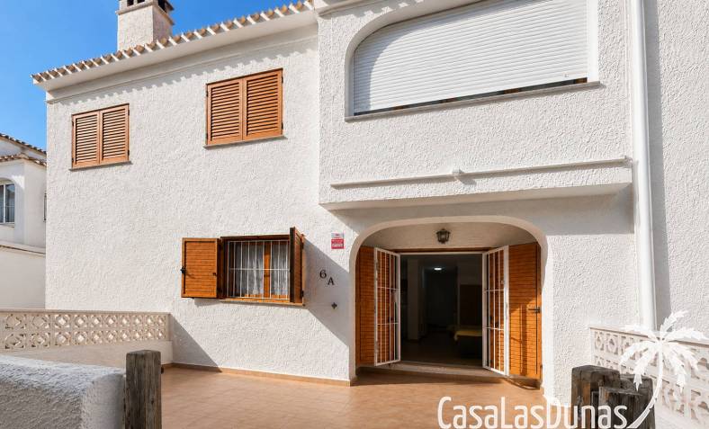 Townhouse / Semi-detached - Wiederverkauf - Orihuela Costa - Orihuela Costa