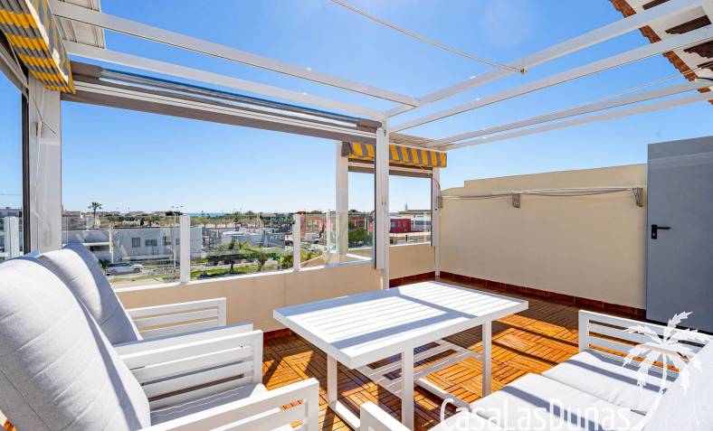 Townhouse / Semi-detached - Wiederverkauf - Punta Prima - Punta Prima