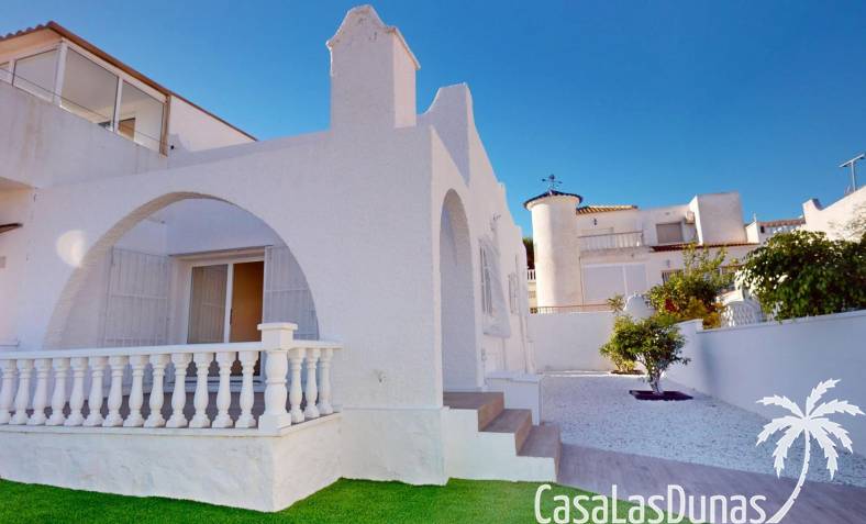 Townhouse / Semi-detached - Wiederverkauf - San Miguel de Salinas - BLUE LAGOON