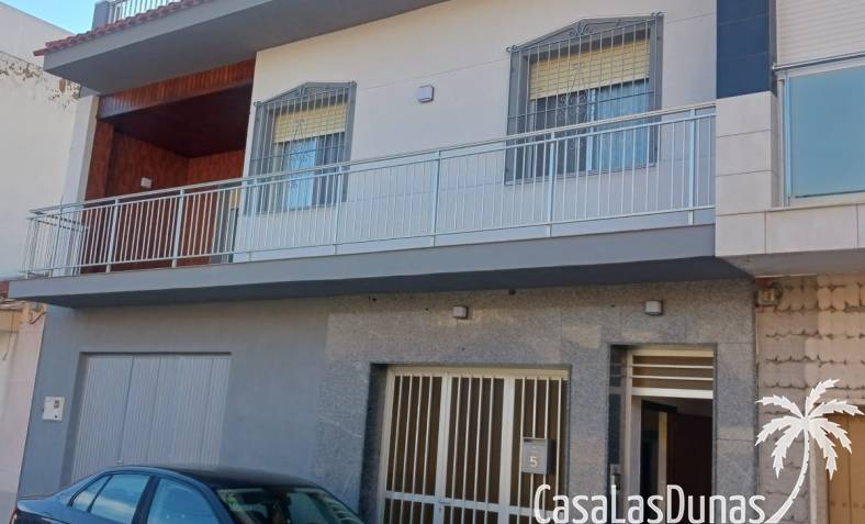 Townhouse / Semi-detached - Wiederverkauf - San Pedro del Pinatar - San Pedro del Pinatar