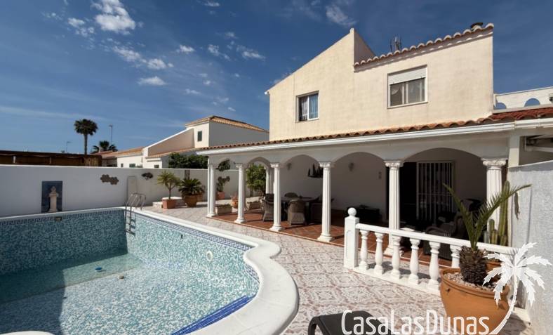 Townhouse / Semi-detached - Wiederverkauf - Torrevieja - Costa Blanca Sur
