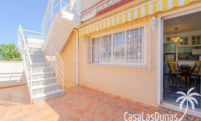 Townhouse / Semi-detached - Wiederverkauf - Torrevieja - Los Altos