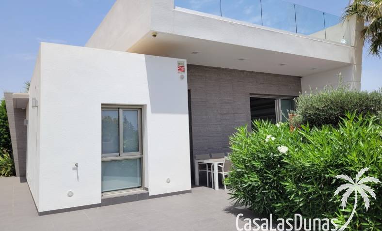 Villa - Återförsäljning - Benijófar - CLD-2518