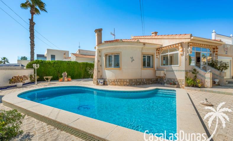 Villa - Återförsäljning - Ciudad Quesada - CLDCBB-77569