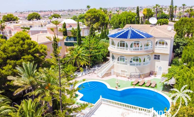 Villa - Återförsäljning - Ciudad Quesada - CLDE-96585