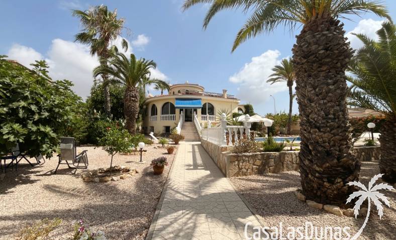 Villa - Återförsäljning - Ciudad Quesada - CLDVA-72949