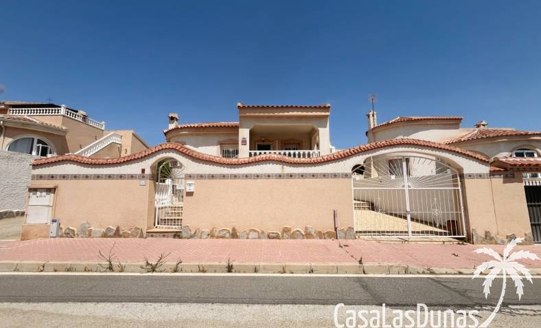 Villa - Återförsäljning - Ciudad Quesada - CLDVA-83346