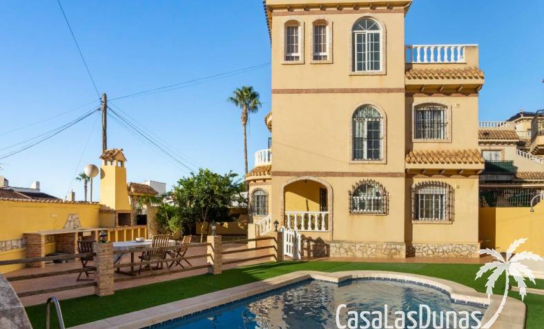 Villa - Återförsäljning - La Florida - La Florida
