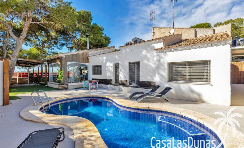 Villa - Återförsäljning - Orihuela Costa - Orihuela Costa