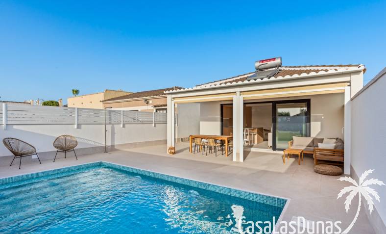 Villa - Återförsäljning - Torrevieja - CLDCBB-52595