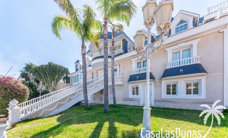 Villa - Bestaand - Alicante - Playa San Juan