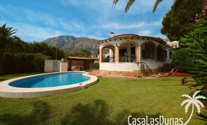 Villa - Bestaand - Denia - Denia