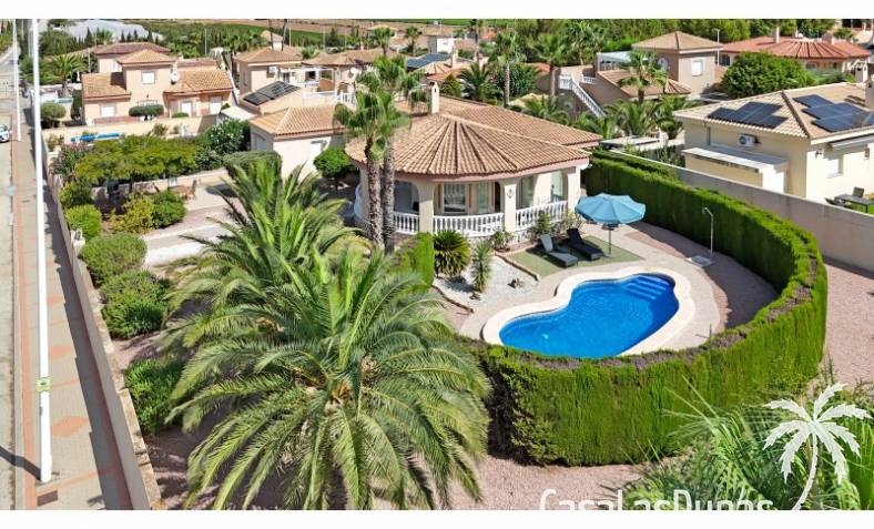 Villa - Bestaand - Hondón de las Nieves - Hondón de las Nieves