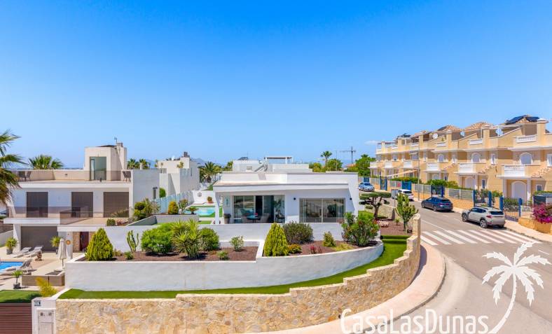 Villa - Bestaand - La Marina - La Marina