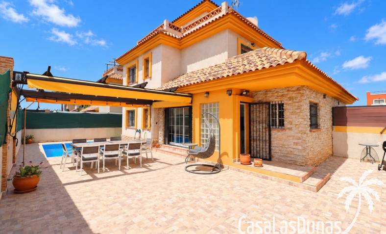 Villa - Bestaand - Los Montesinos - La Herrada