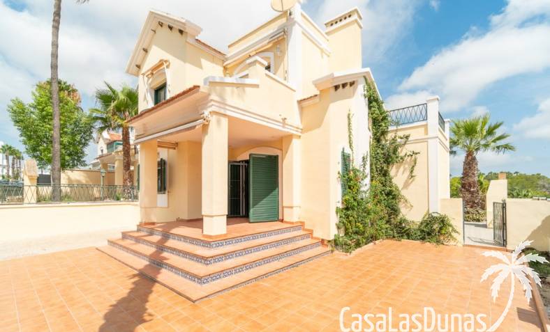 Villa - Bestaand - Orihuela Costa - Villamartin