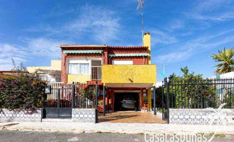 Villa - Bestaand - Punta Prima - Punta Prima