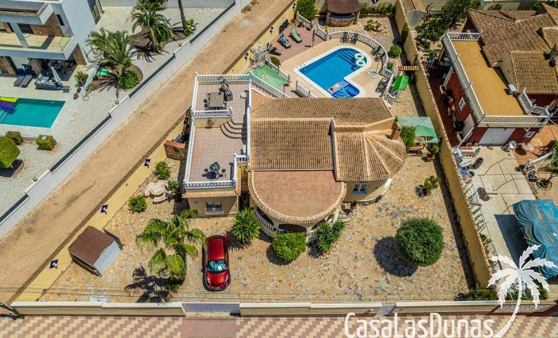 Villa - Bestaand - Torrevieja - La Siesta