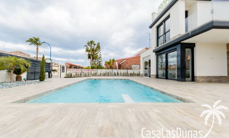 Villa - Neubau - La Manga del Mar Menor - CLD-2416NB