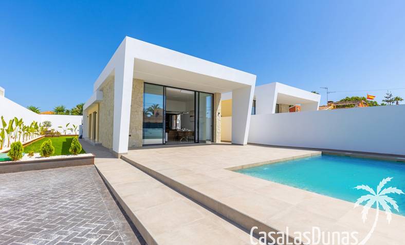 Villa - Nieuwbouw - Torrevieja - CLD-2953NB
