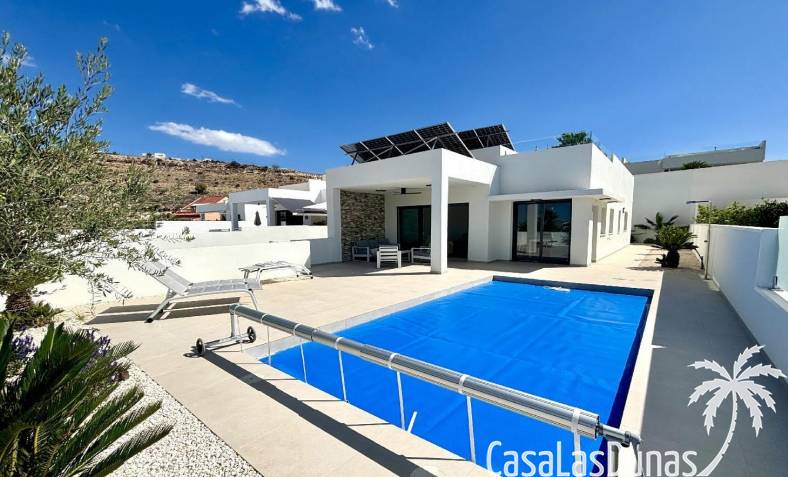 Villa - Nouvelle construction - Benijófar - Pueblo