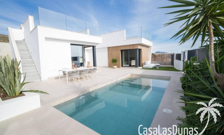 Villa - Obra nueva - Baños y mendigo - Altaona Golf