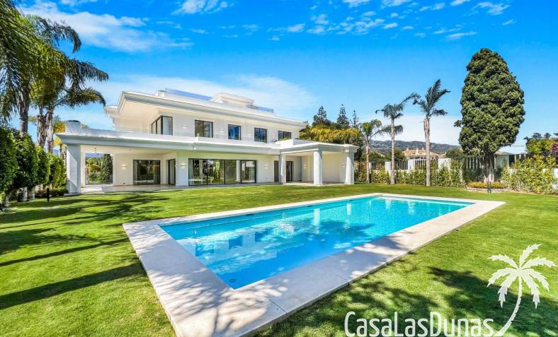 Villa - Obra nueva - Marbella - Lomas De Marbella Club