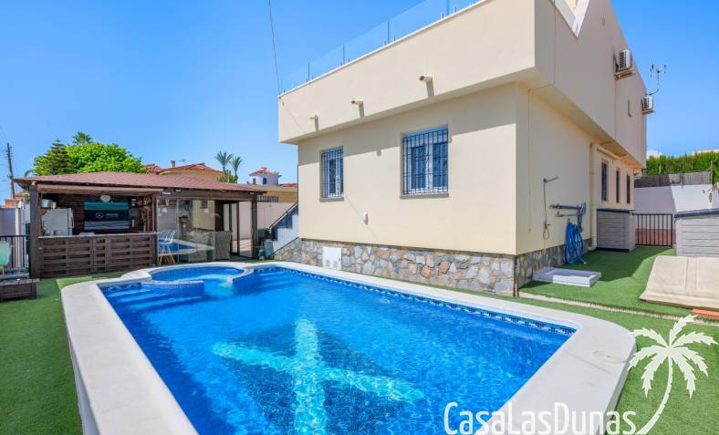 Villa - Resale - Ciudad Quesada - Center