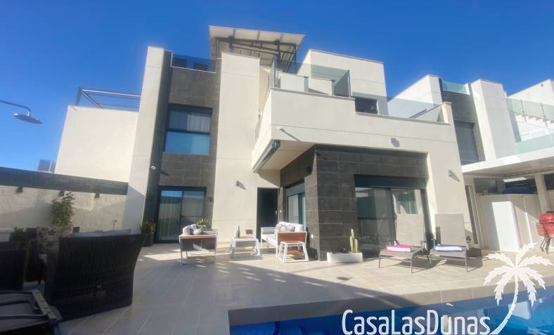 Villa - Resale - Ciudad Quesada - Pueblo Bravo