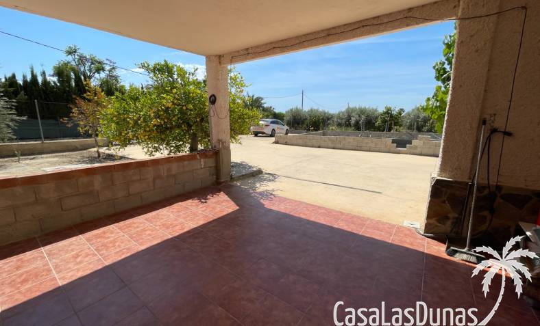 Villa - Resale - Crevillente - CLDZSL-81737