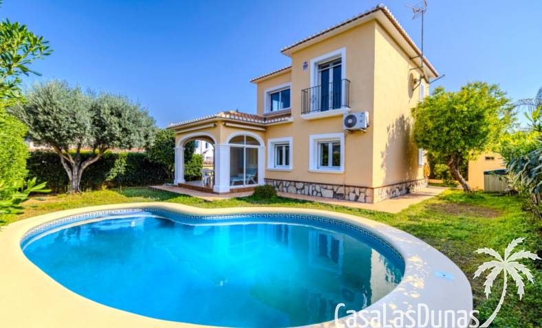Villa - Resale - Denia - Denia