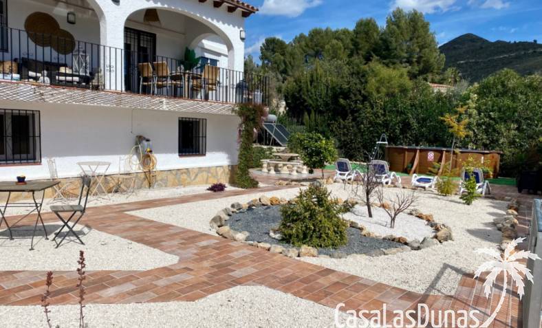 Villa - Resale - Jalón Valley - Jalón Vallei