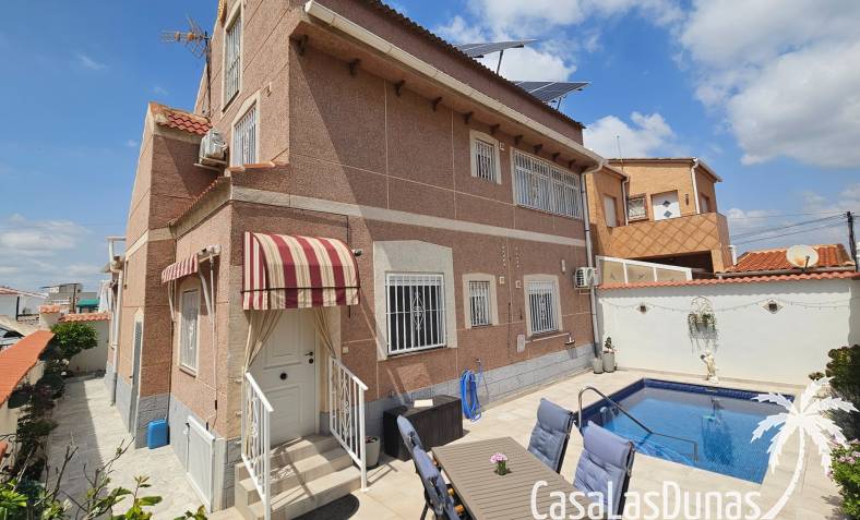 Villa - Resale - La Marina - La Marina