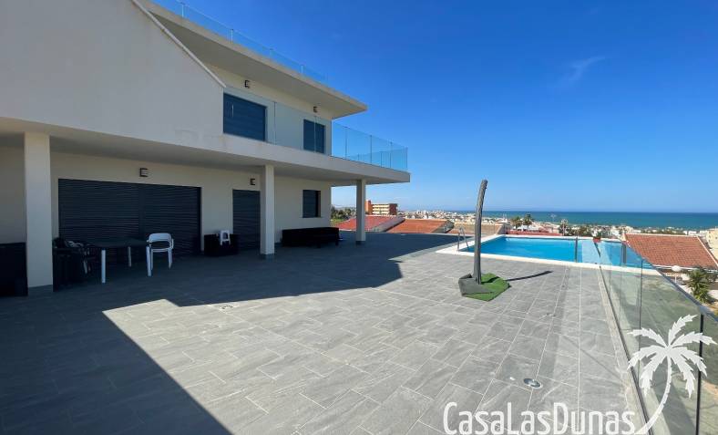 Villa - Resale - La Mata - La Mata