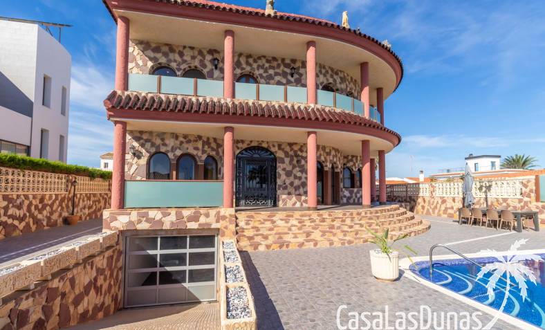 Villa - Resale - La Zenia - La Zenia