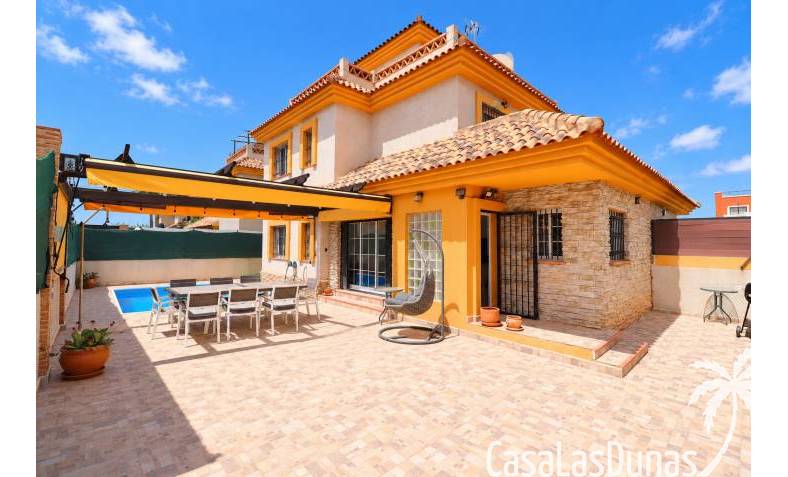 Villa - Resale - Los Montesinos - La Herrada