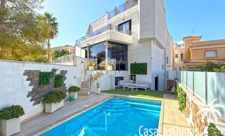 Villa - Resale - Orihuela Costa - Villamartín