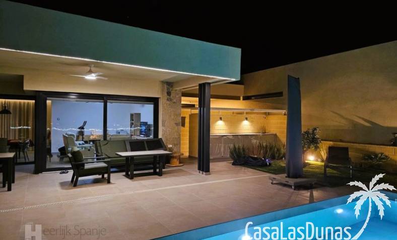 Villa - Reventa - Baños y mendigo - Murcia