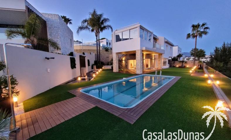 Villa - Reventa - Benahavis - CLDA-79462