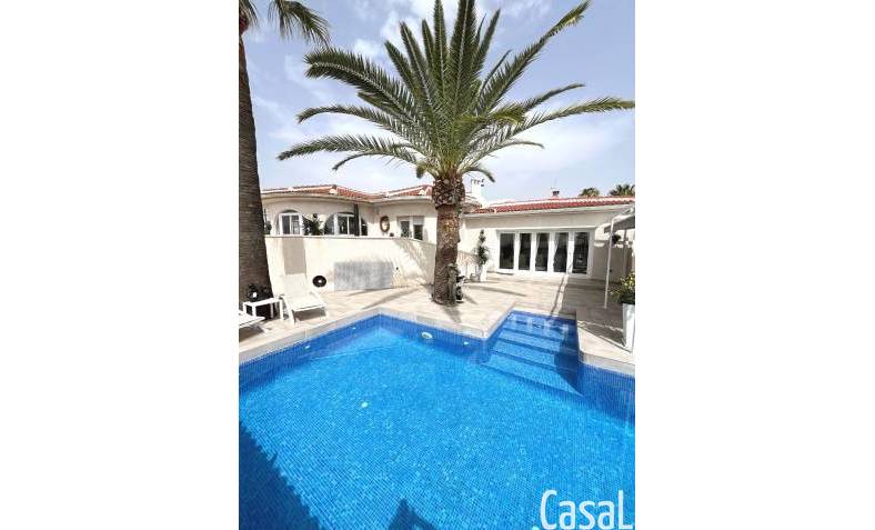 Villa - Reventa - Ciudad Quesada - Central Quesada