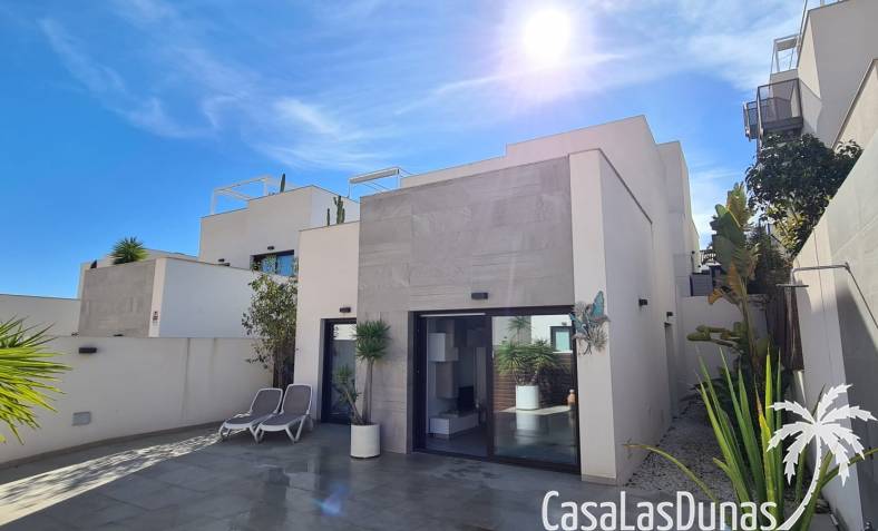 Villa - Reventa - Ciudad Quesada - CLD-2672V