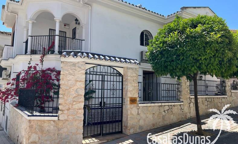 Villa - Reventa - Fuengirola - CLDA-41884