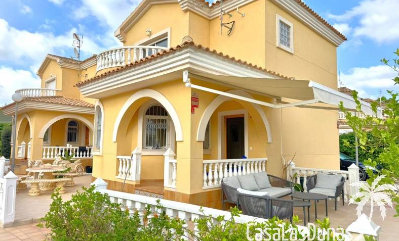 Villa - Reventa - Orihuela Costa - Villamartin
