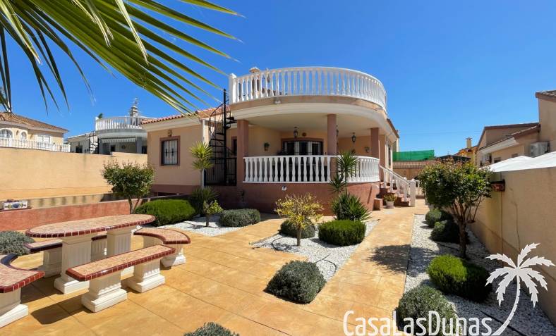 Villa - Urlaubsvermietung - La Marina - casa montenas