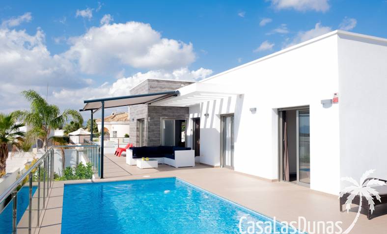 Villa - Urlaubsvermietung - La Marina - wishenjoy