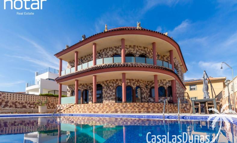 Villa - Wiederverkauf - Benijófar - CLDZN-54691