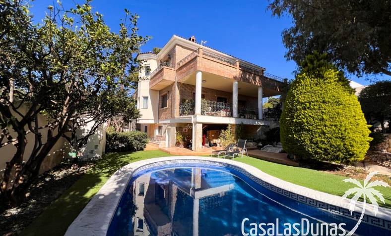 Villa - Wiederverkauf - Ciudad Quesada - CLDMLS-13829