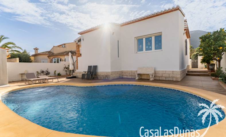 Villa - Wiederverkauf - Denia - Denia