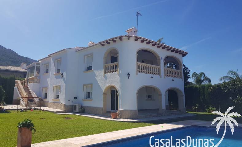 Villa - Wiederverkauf - Denia - Denia